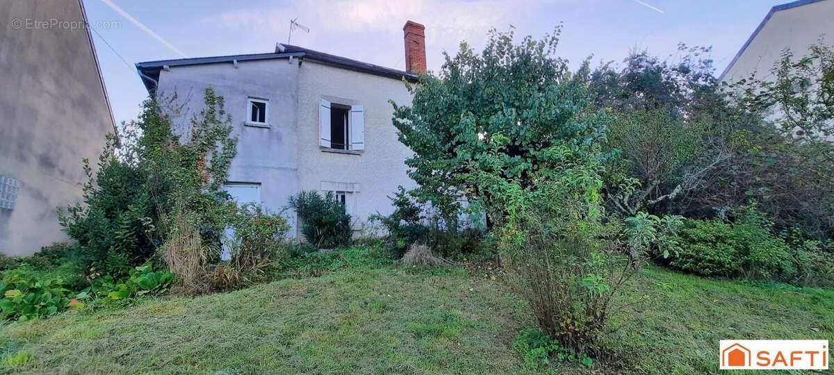 Photo 4 - Maison à JUILLAC