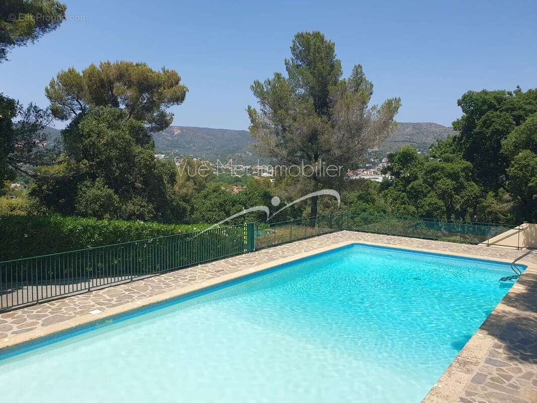 Appartement à LE LAVANDOU