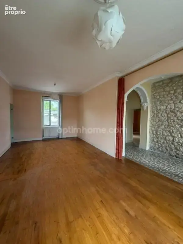 Saint Yrieix. Maison 190 m² sur terrain de 4070 m² - photo 5