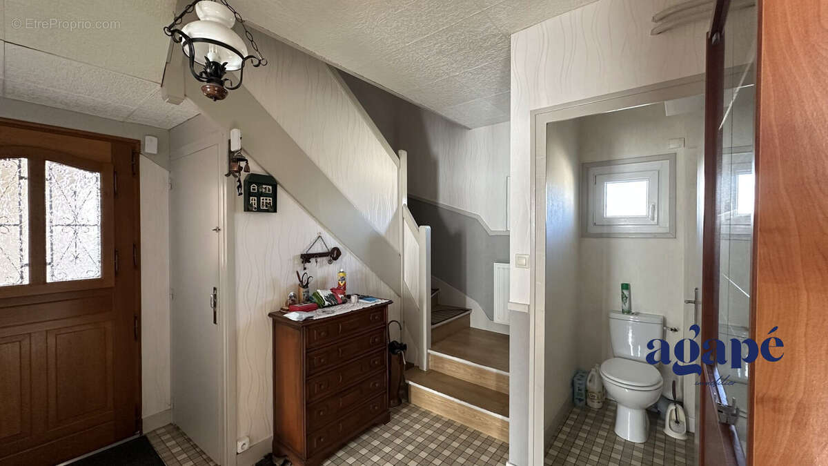 Maison à COULANGES-LES-NEVERS