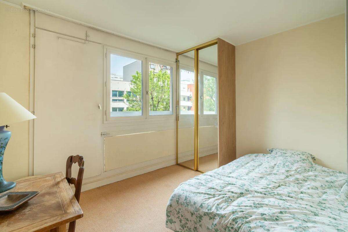 Appartement à LE KREMLIN-BICETRE