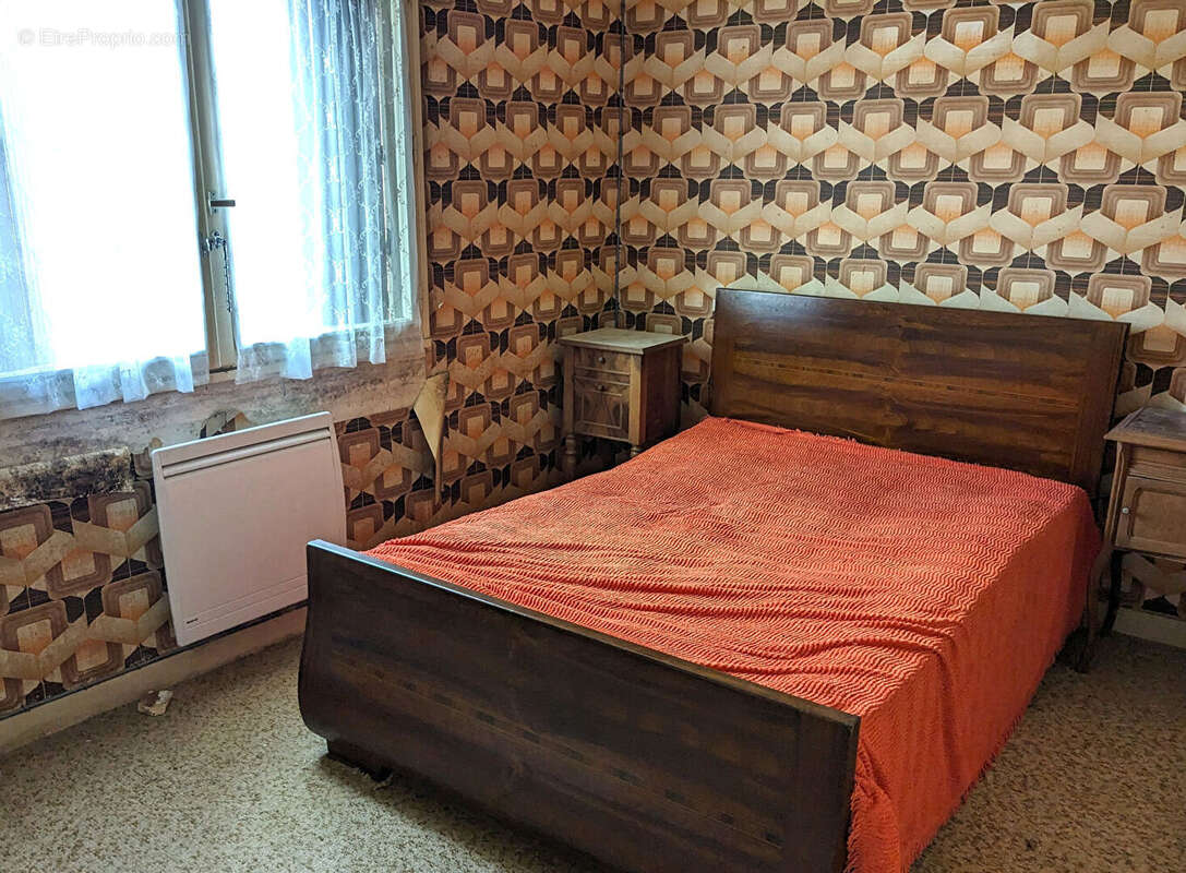 Maison à VENDEUVRE-DU-POITOU