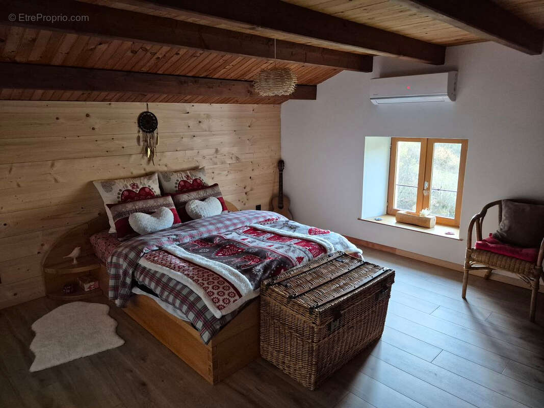 Ferme renovee  cadre nature 2,5 ha de terrain - photo 7