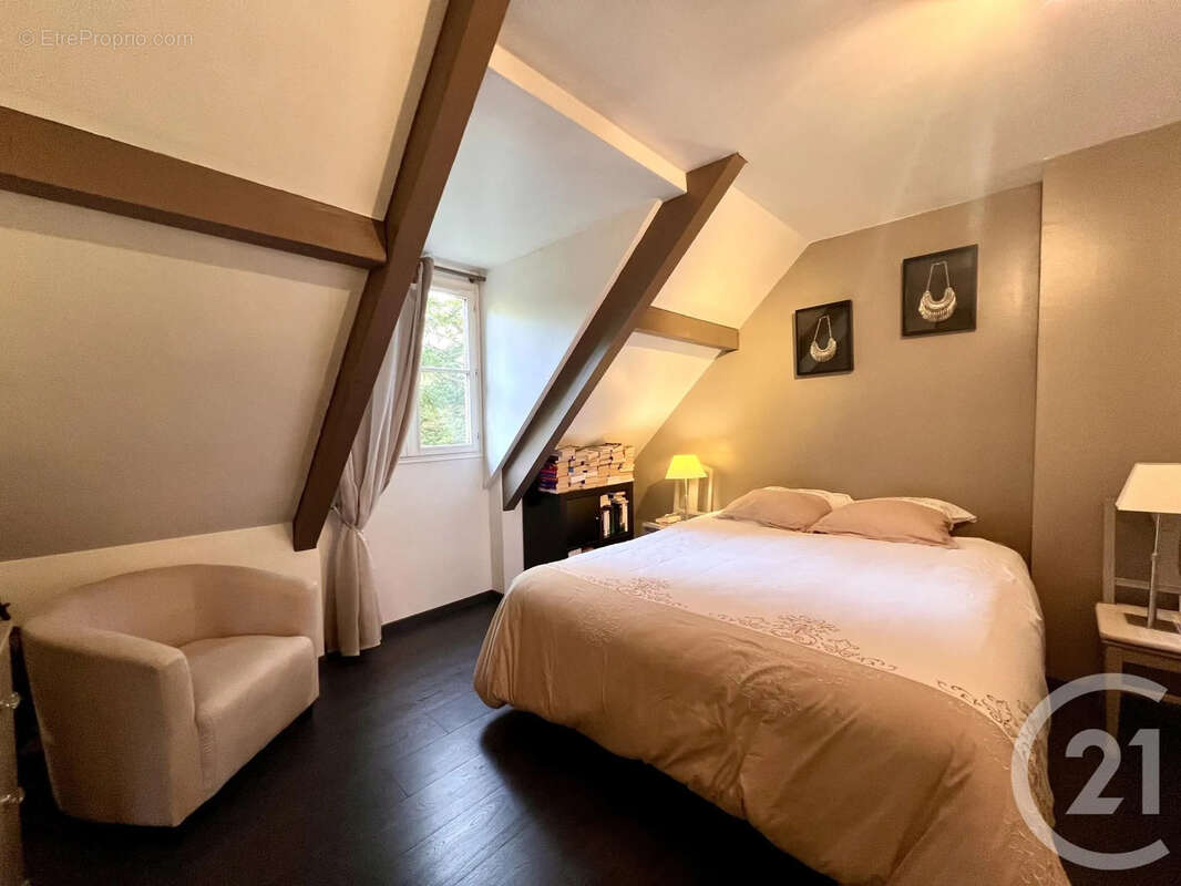 Maison à ARBONNE-LA-FORET