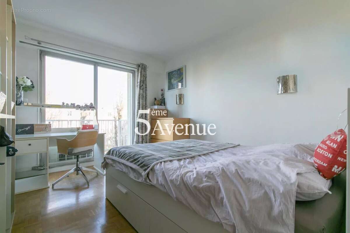 Appartement à SAINT-MAUR-DES-FOSSES