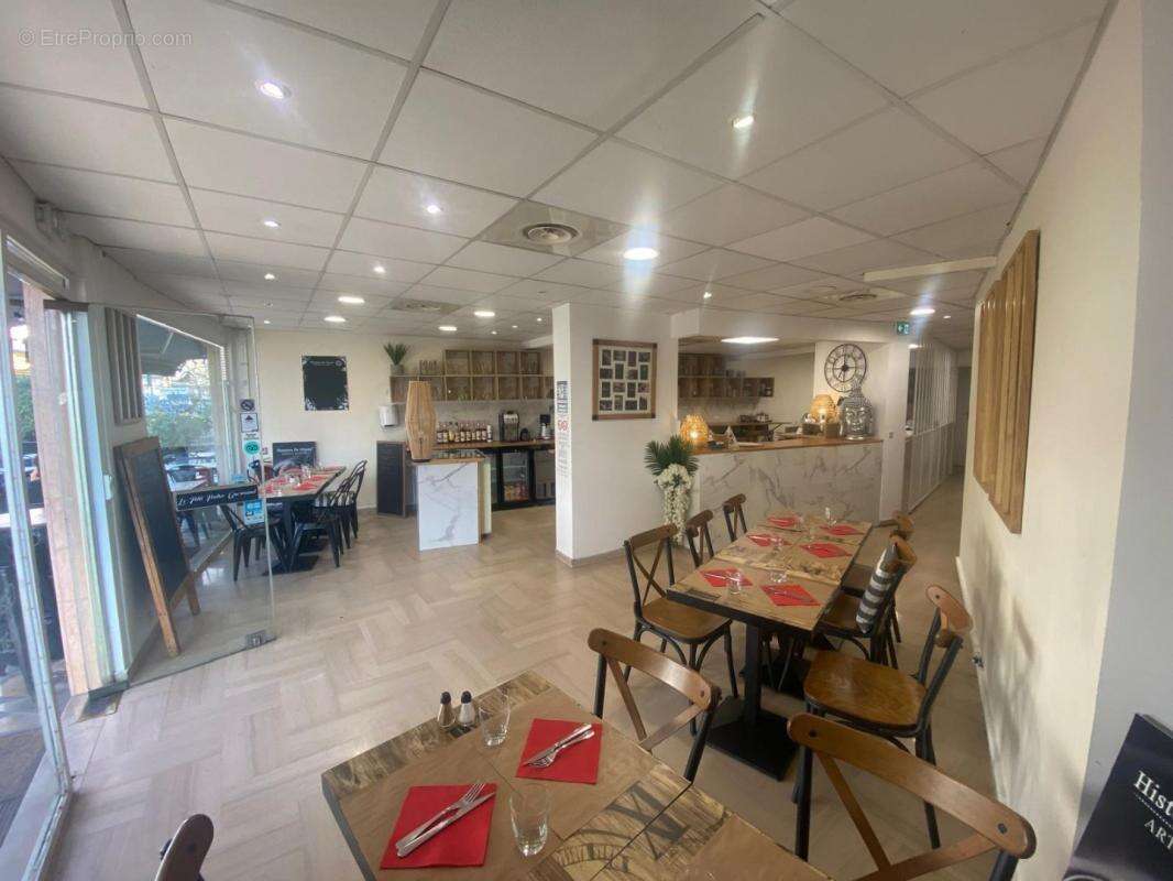 Commerce à CAGNES-SUR-MER