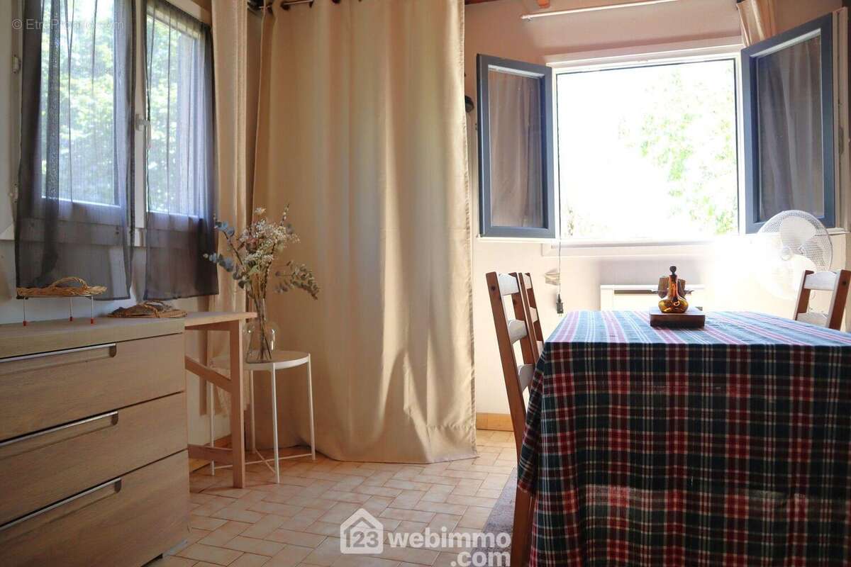 Maison 43 m² à Queaux  - photo 9
