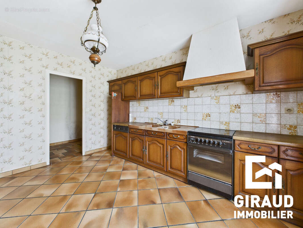 Maison à SAINT-PIERRE-LE-VIEUX