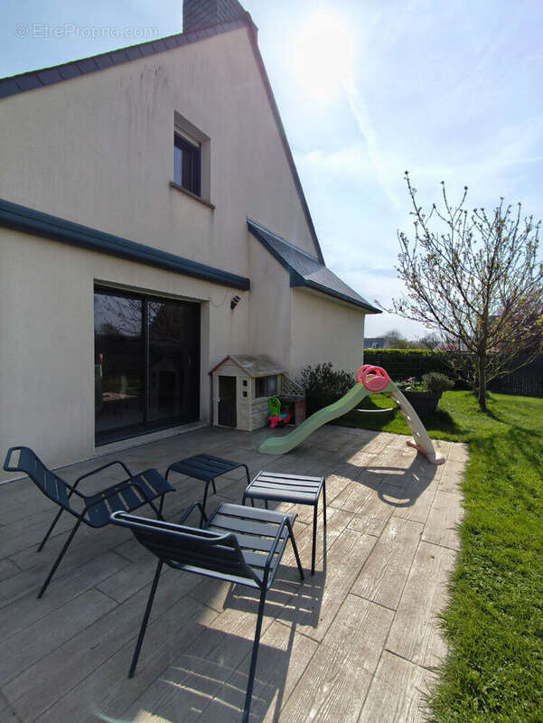 Maison à SENS-DE-BRETAGNE