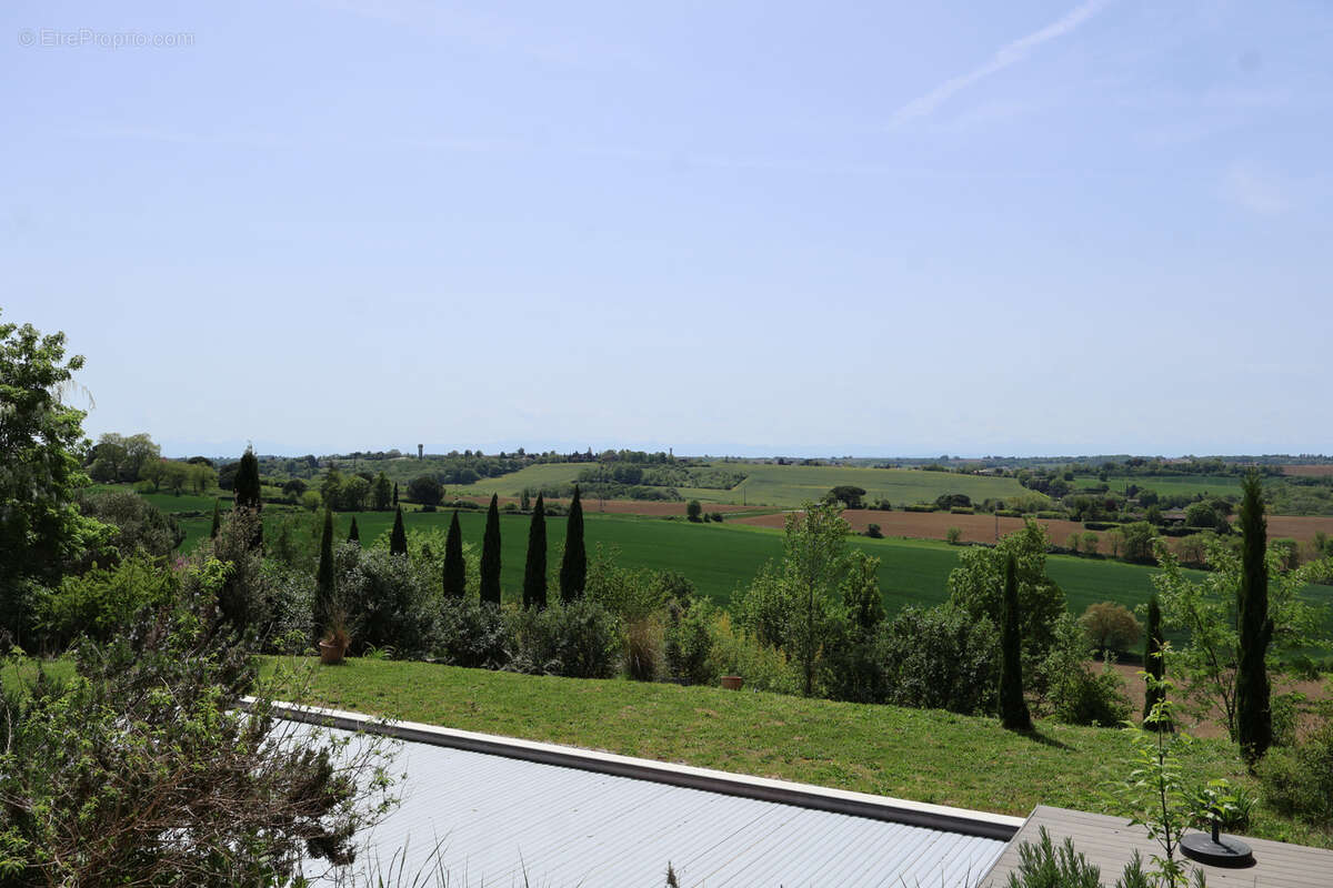 Maison à MERVILLA
