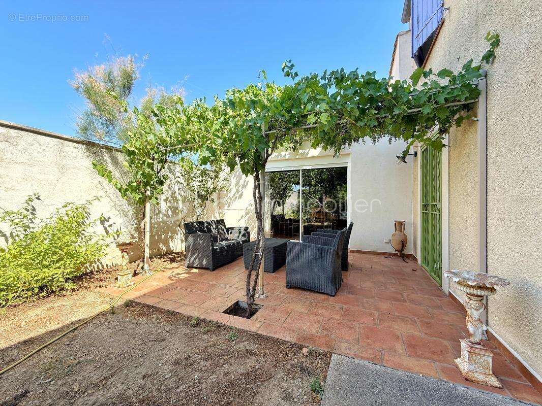  montady – villa 184 m² – 2 appartements – terrain 367 m² – garage – panneaux solaires - photo 12