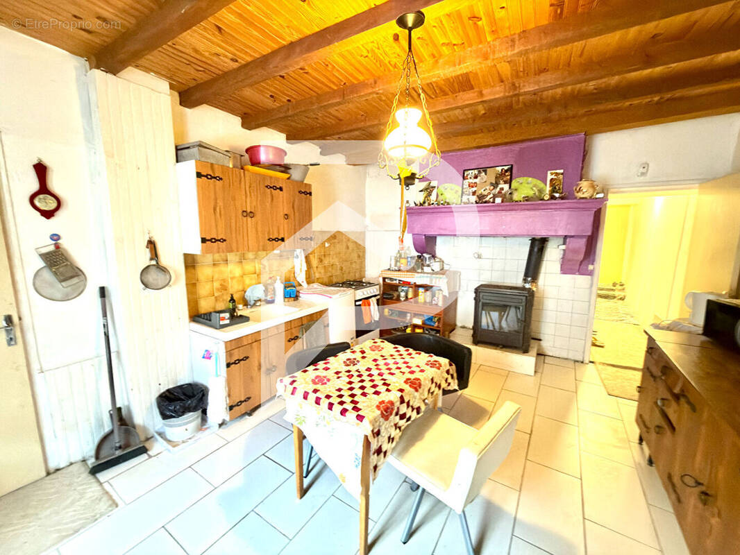 Maison à HUILLIECOURT