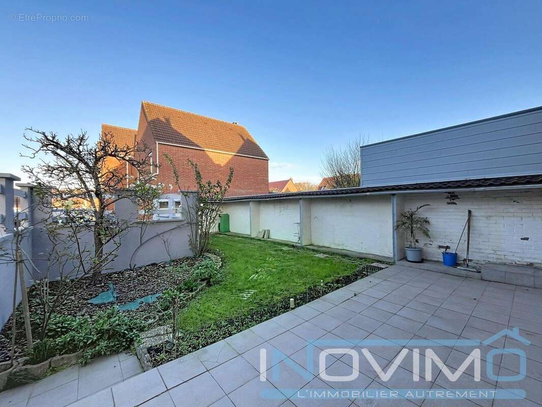 Maison à COUDEKERQUE-BRANCHE