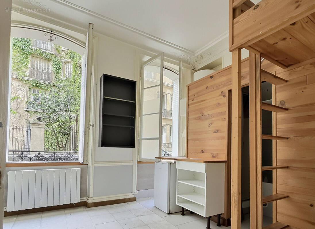 Appartement à PARIS-6E