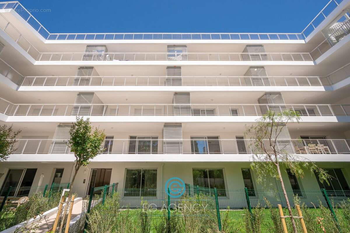 Appartement à MARSEILLE-8E