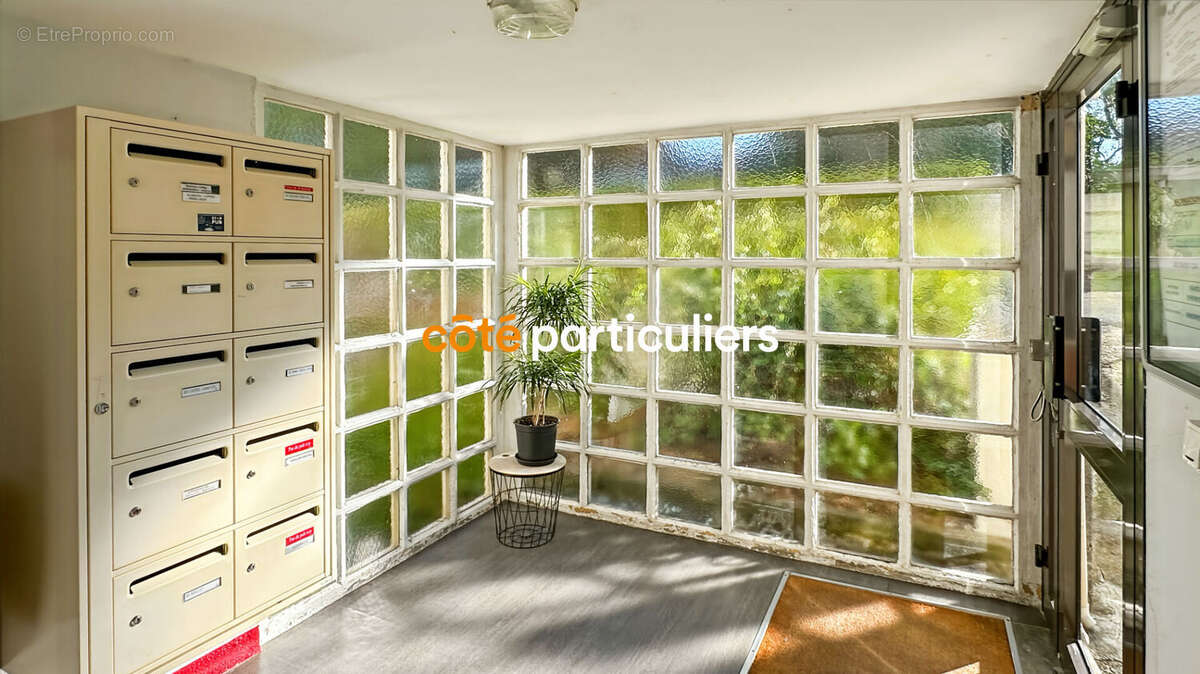 Appartement à BRIE-COMTE-ROBERT