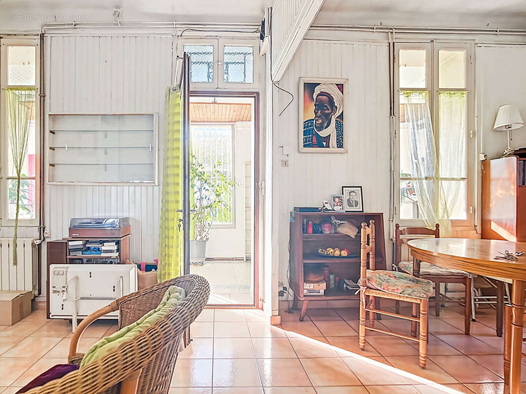 Maison à MARSEILLE-10E