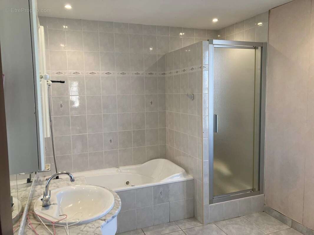 Maison à GINOUILLAC