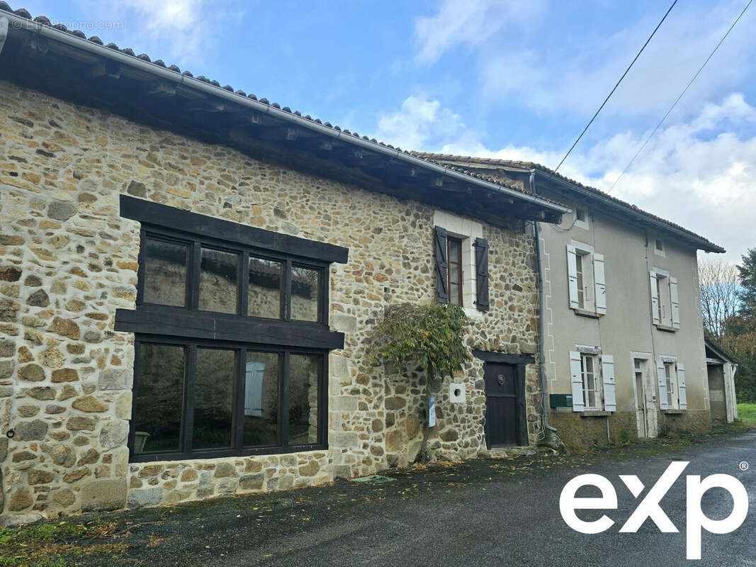 Maison à MAISONNAIS-SUR-TARDOIRE