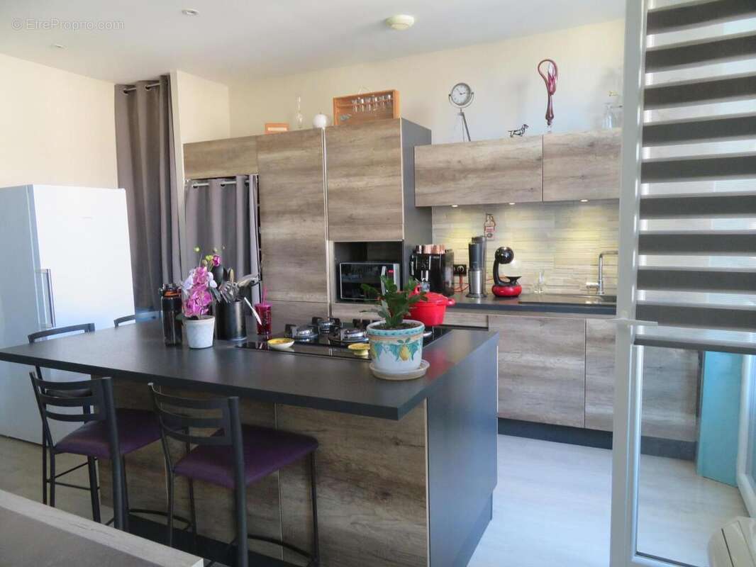   - Appartement à DRAGUIGNAN