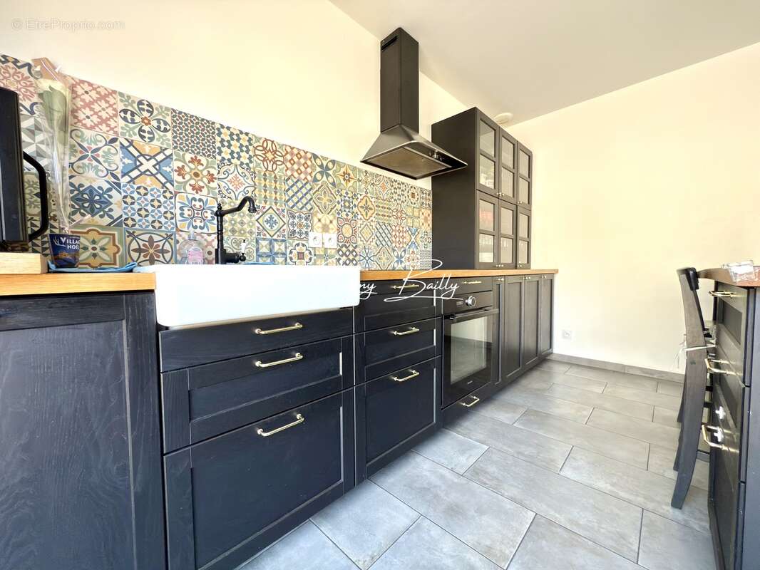 Maison à SAINT-ESTEVE