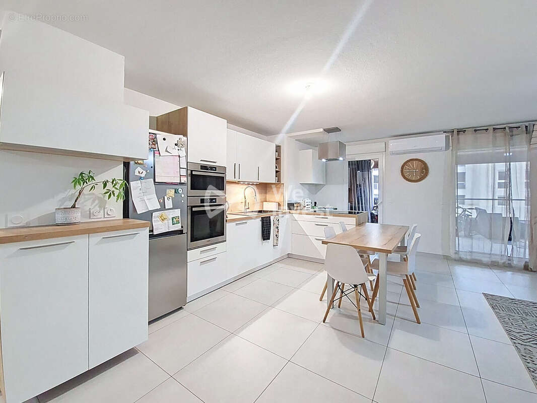 Appartement à SAINT-JEAN-DE-VEDAS