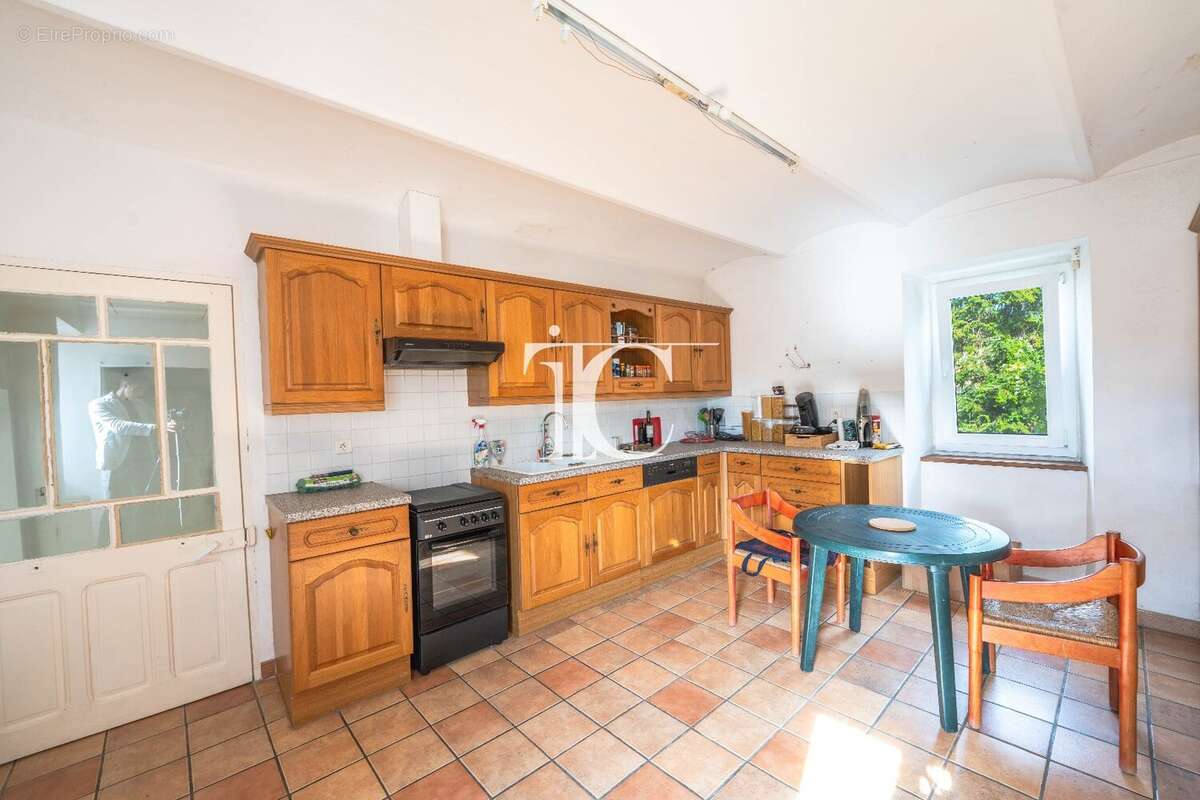 Maison à COURRY