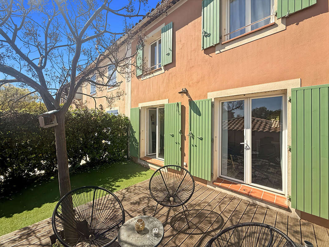 Maison à CABRIES