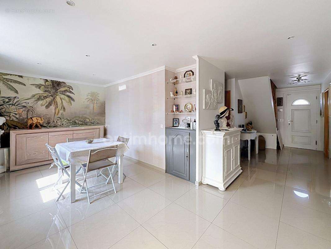 Maison à vendre 7 pièces TAVERNY (95) 175m² - photo 9