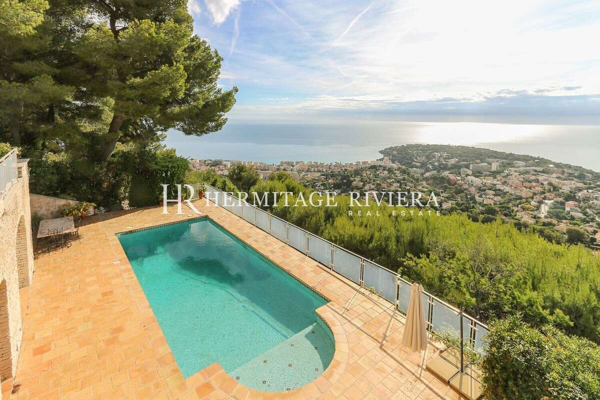 Maison à ROQUEBRUNE-CAP-MARTIN