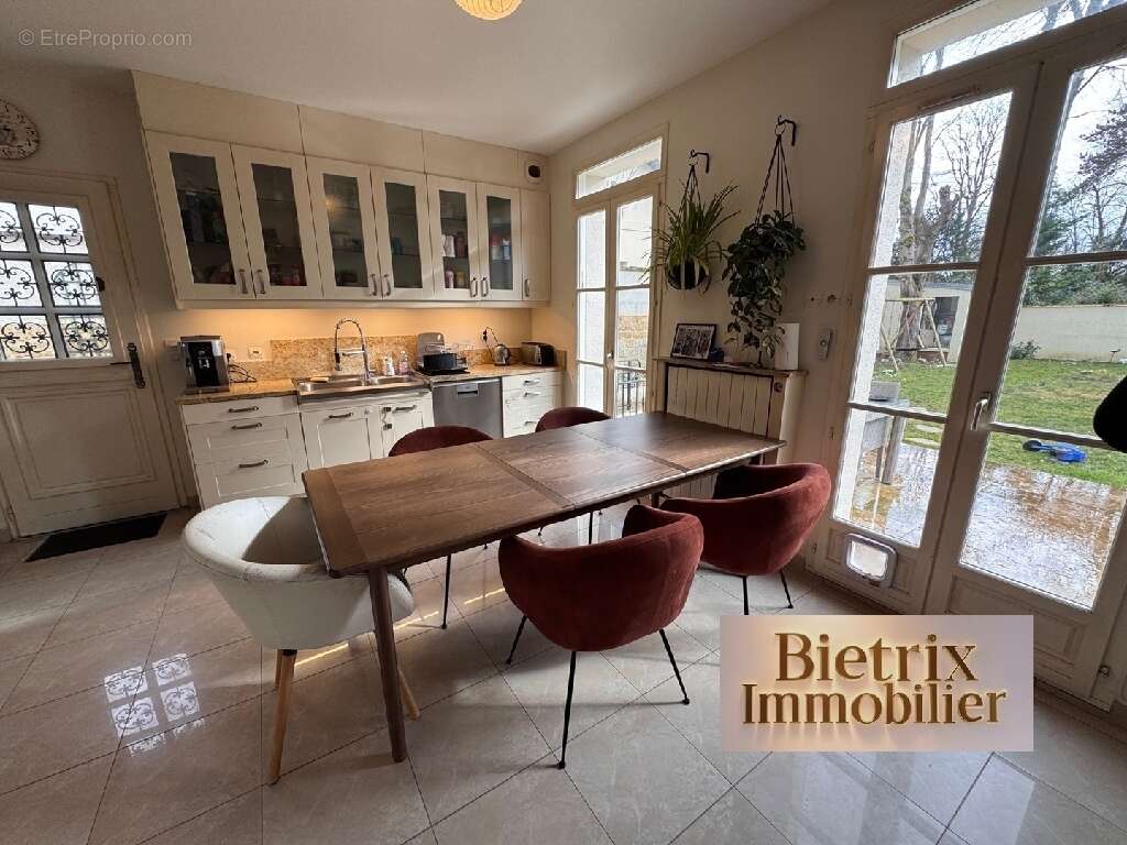 Maison à L'ISLE-ADAM