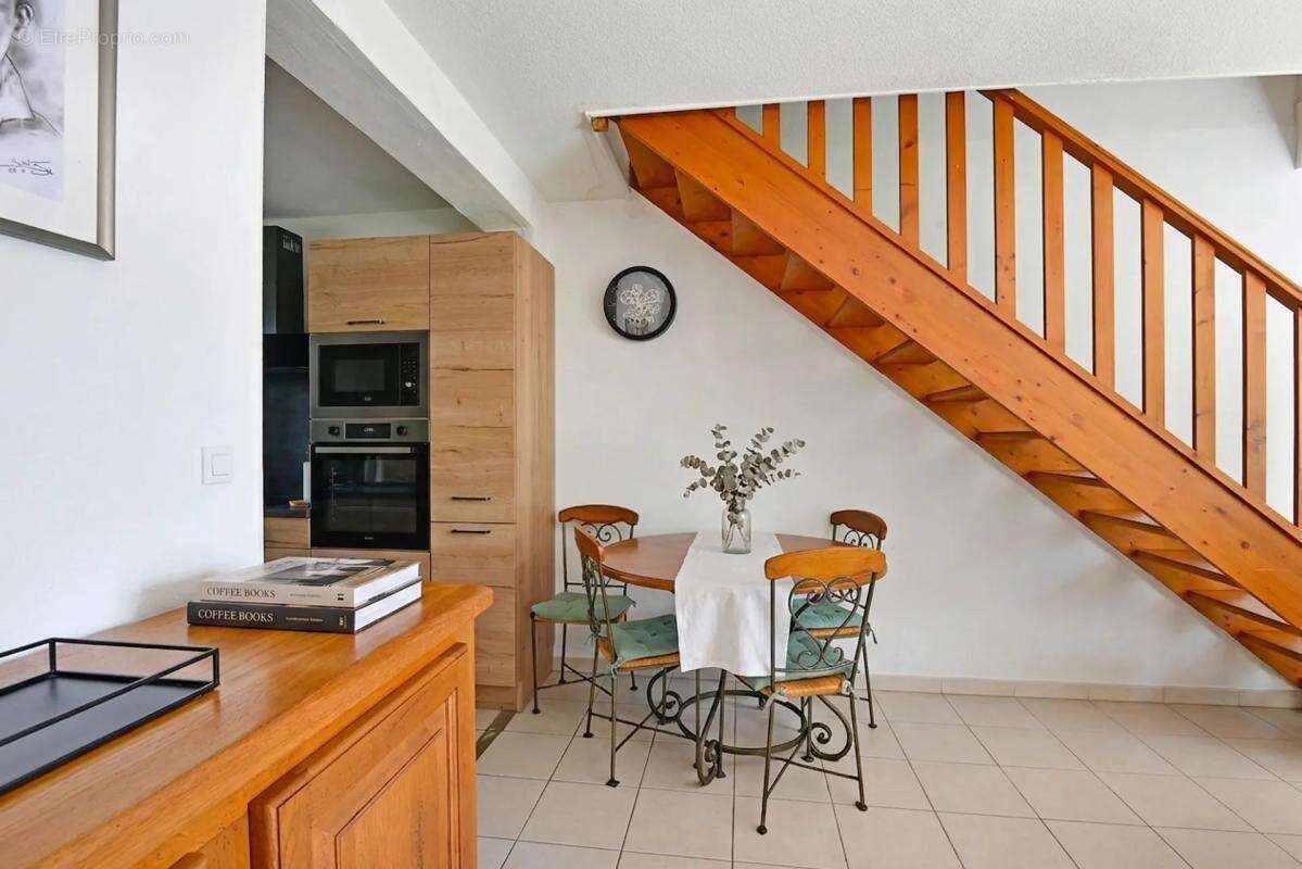 Maison à MORIERES-LES-AVIGNON