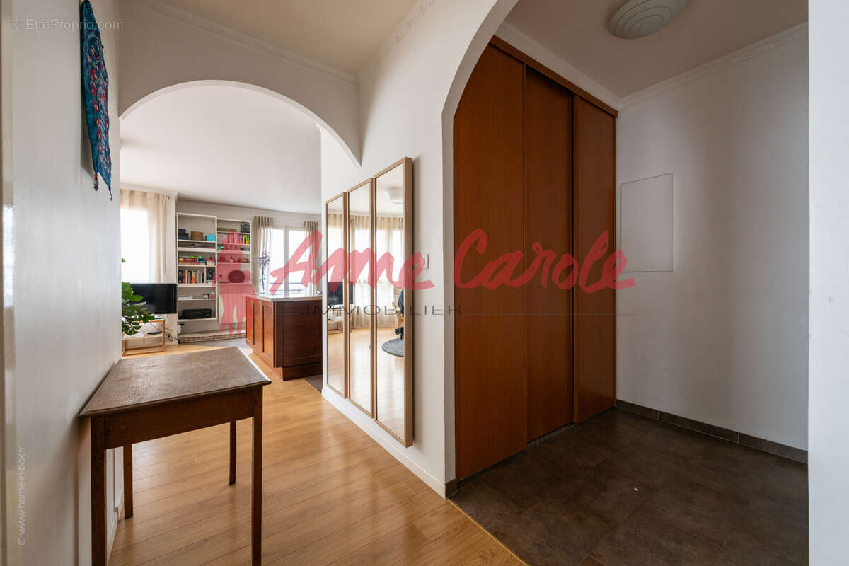 Appartement à SAINT-MAURICE