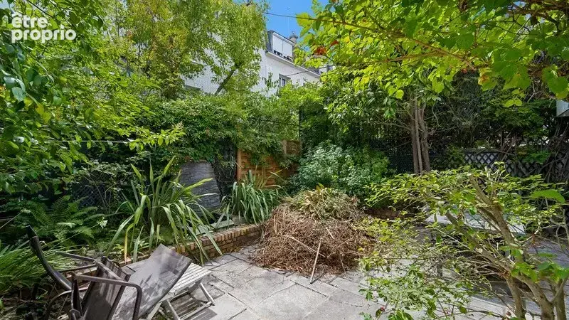 Neuilly madrid / voie privee:  exclusivite maison de charme de 8 pieces de de 250m² + jardin/terrasse privatif - photo 6