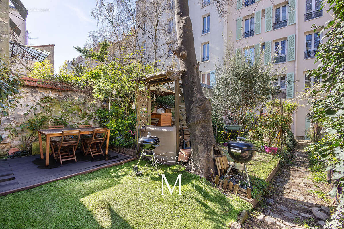 Appartement à MONTROUGE