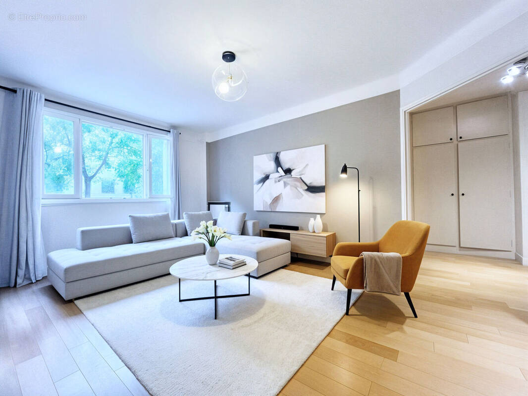 Photo 1 - Appartement à PARIS-11E