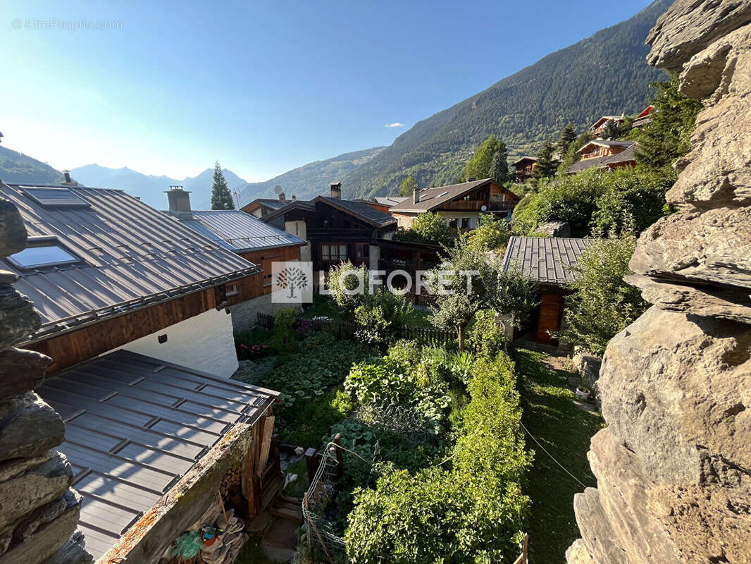 73640 SAINTE FOY TARENTAISE Maison 285m² à rénover et terrain - photo 4