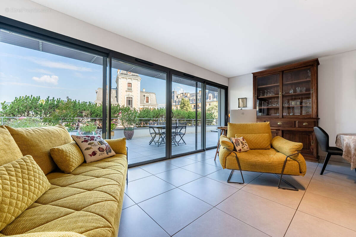 Appartement T3 avec grande terrasse et vue dégagée à Aix-les-Bains - photo 5