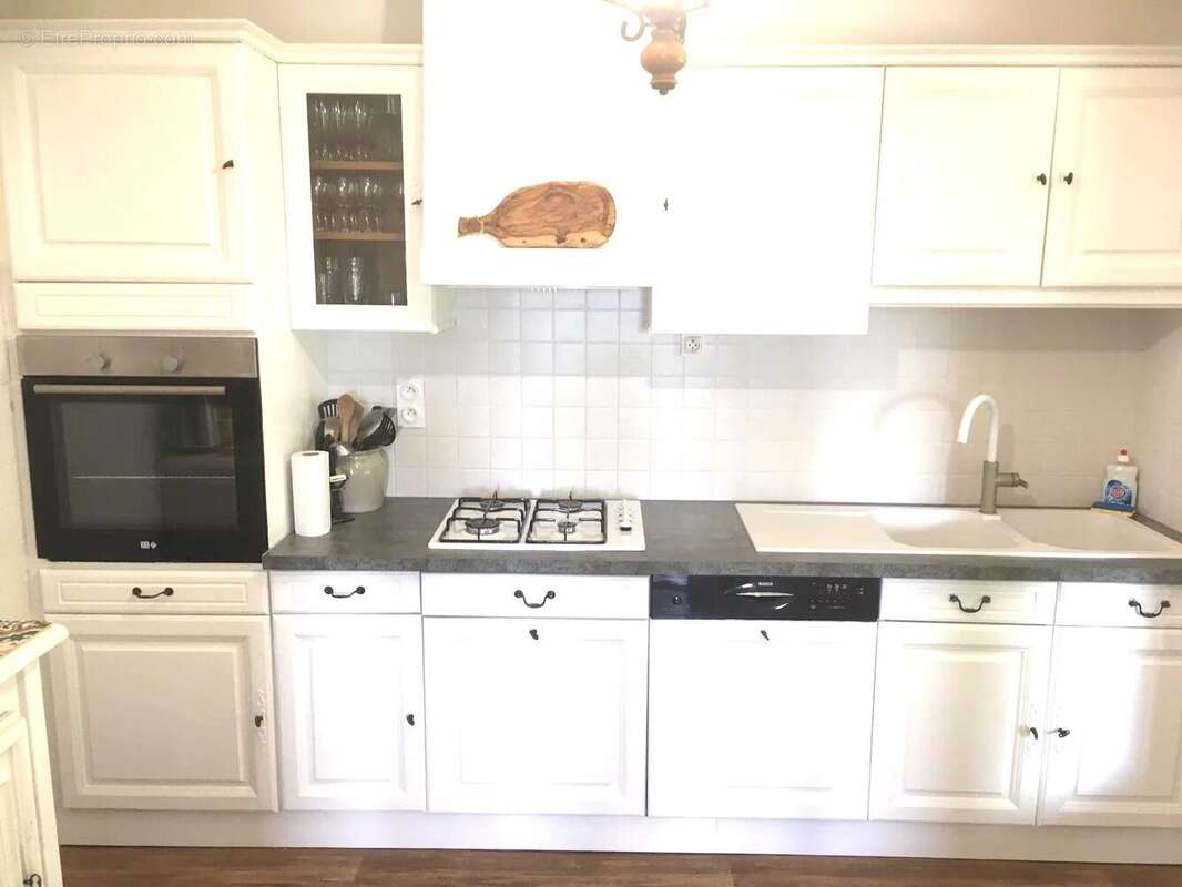 Une maison de campagne de 5 chambres - photo 9