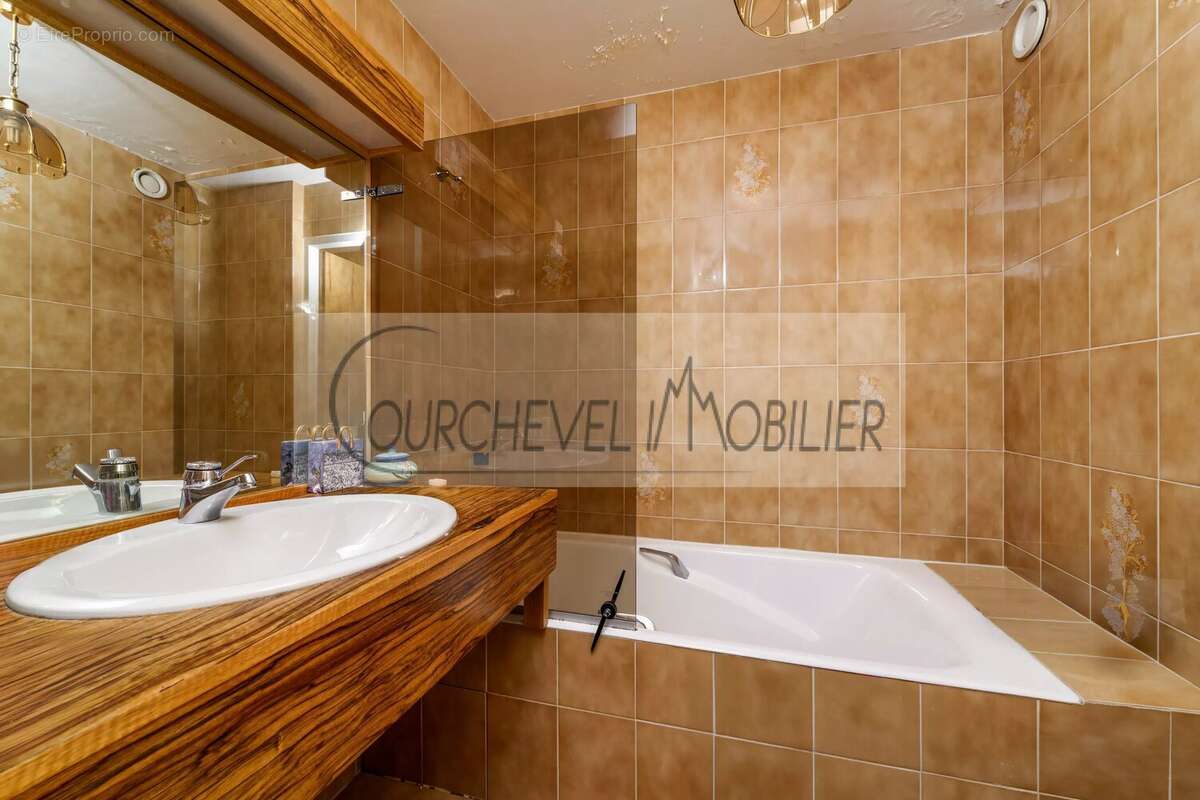 Appartement à LA PERRIERE