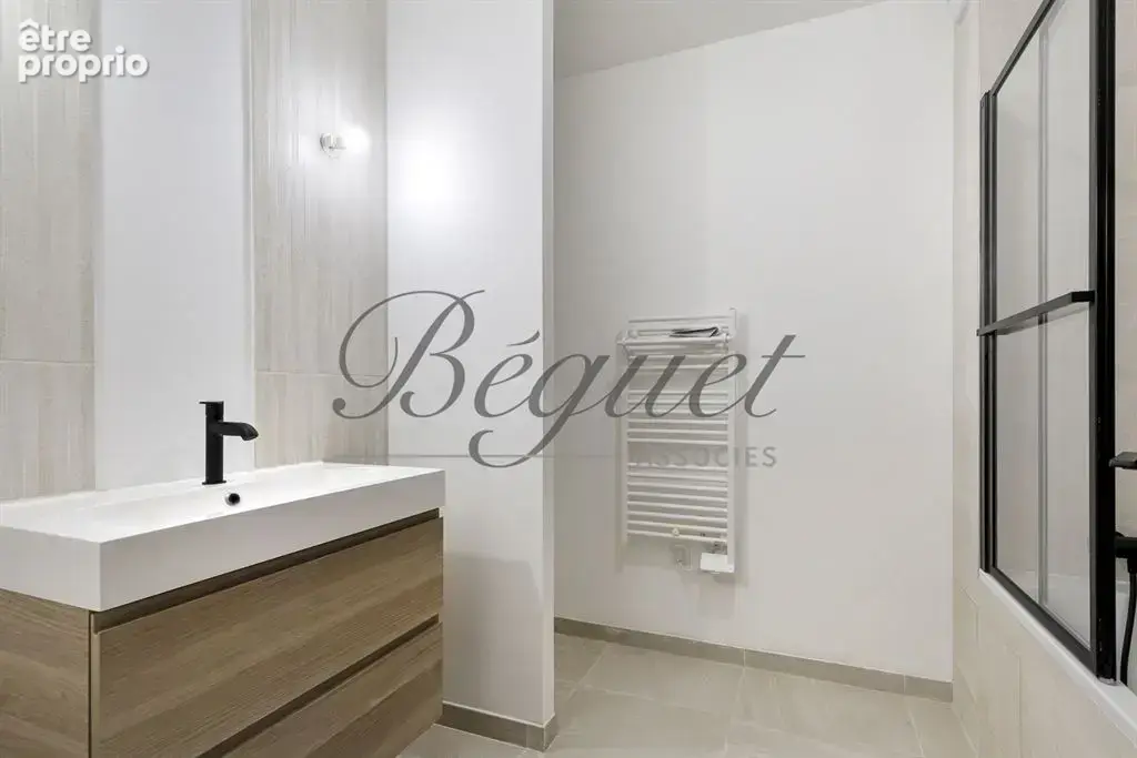 Vélizy-Villacoublay (78140), Yvelines – Maison neuve de 178 m², cinq chambres et jardin sud-ouest - photo 11