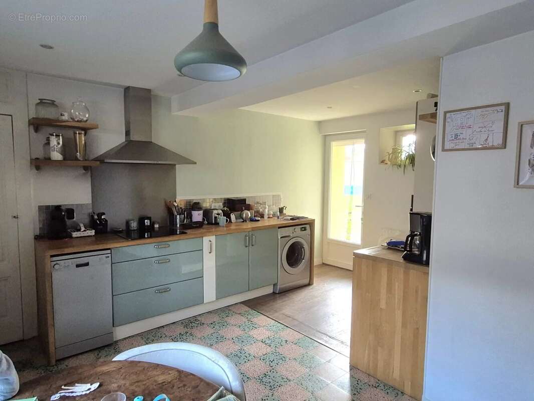 Maison à CRECHES-SUR-SAONE