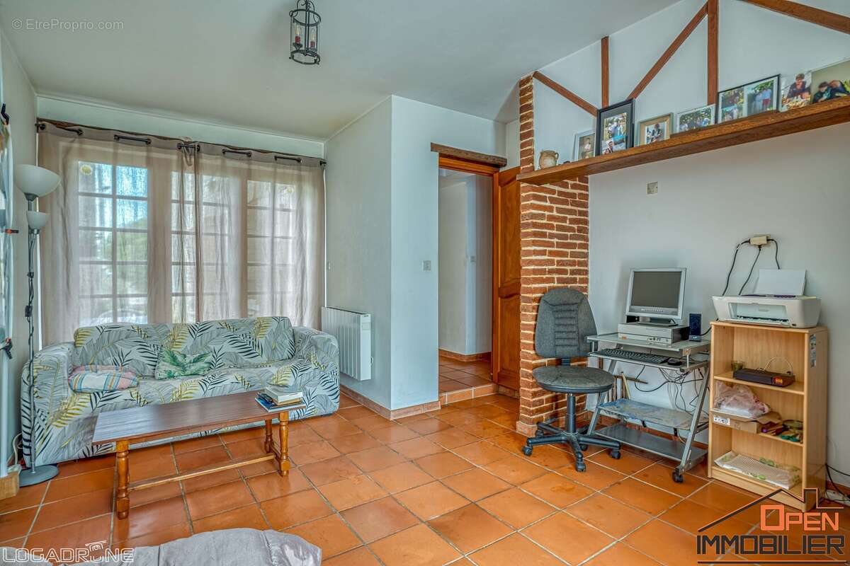 Appartement à CANCON