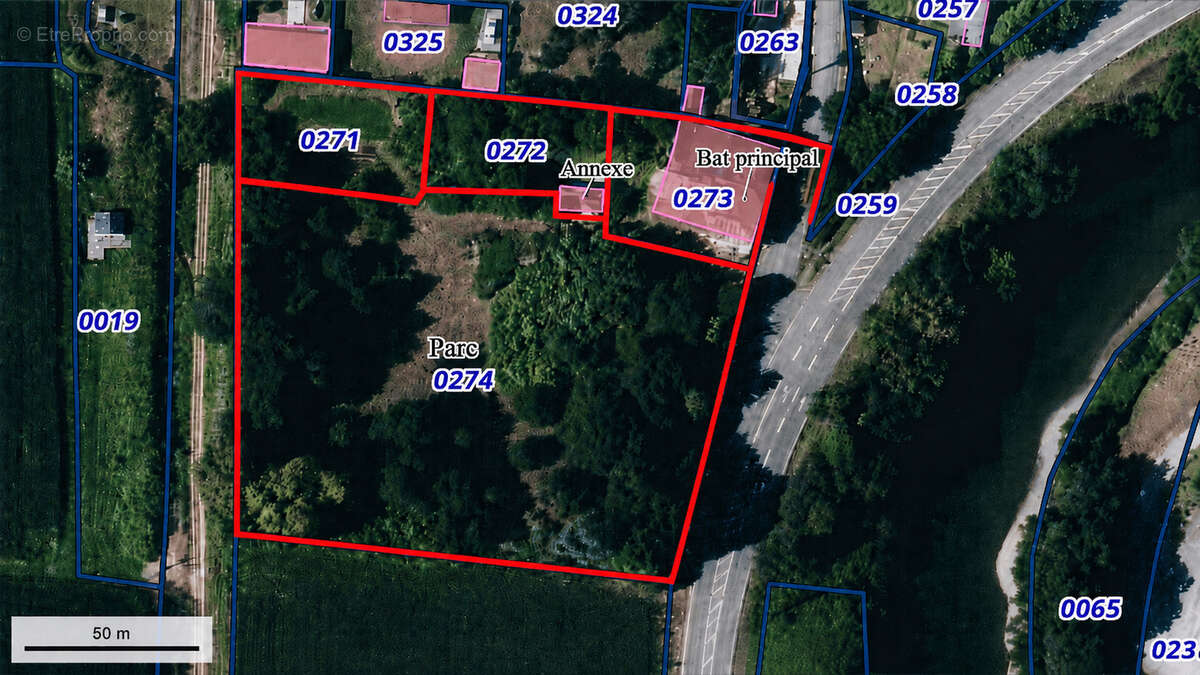 Propriété foncière   8 000 m2   2 lots à bâtir   Parc arboré   Bâti à requalifier - photo 3