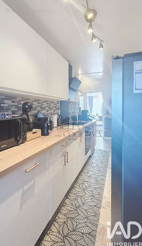 Photo 4 - Appartement à LIVRY-GARGAN