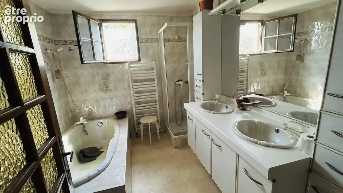 Superbe ensemble immobilier avec deux appartements independant, - photo 11