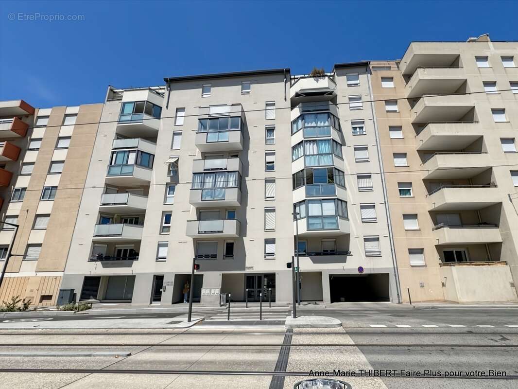 Appartement à vendre 2 pièces VILLEURBANNE (69) avec cave - photo 9