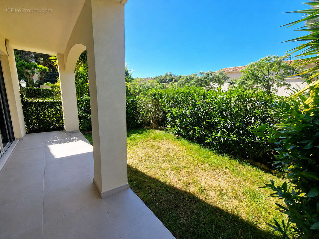 Appartement à SAINT-MANDRIER-SUR-MER