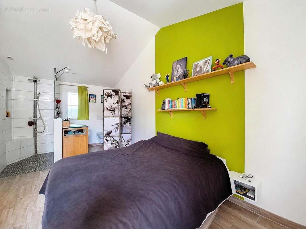 Maison 110 m² à Damiatte  - photo 3