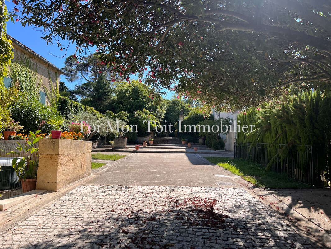 Maison à SAINT-COME-ET-MARUEJOLS